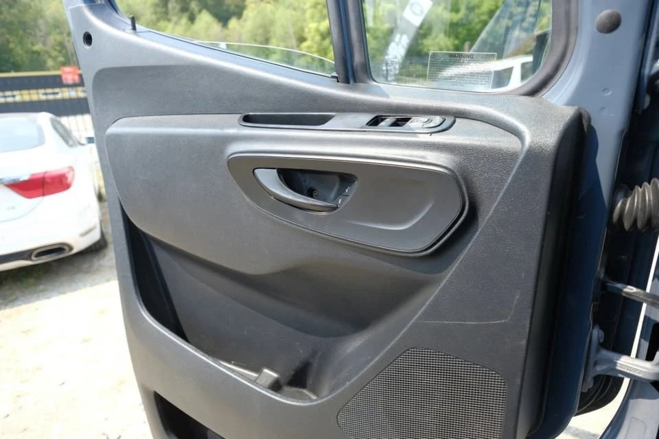 2019 Mercedes-Benz VS30 Sprinter - Image 9 of 19