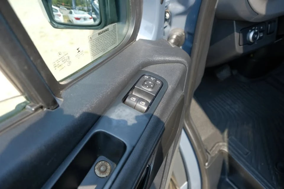 2019 Mercedes-Benz VS30 Sprinter - Image 8 of 19