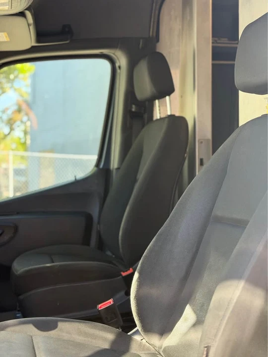 2019 Mercedes-Benz VS30 Sprinter - Image 8 of 9