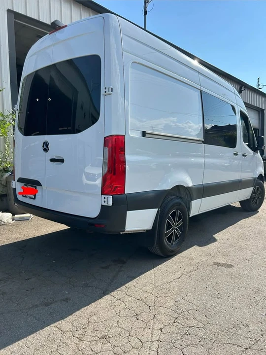 2019 Mercedes-Benz VS30 Sprinter - Image 4 of 11