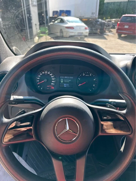 2019 Mercedes-Benz VS30 Sprinter - Image 8 of 11
