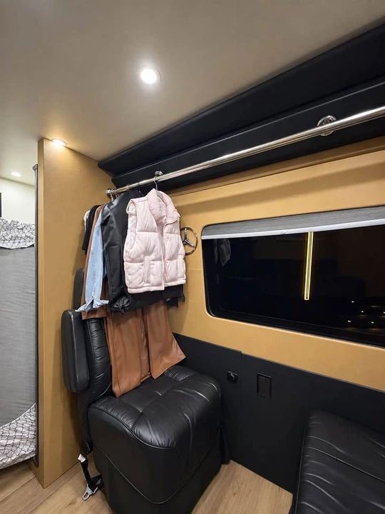 2019 Mercedes-Benz VS30 Sprinter - Image 6 of 17