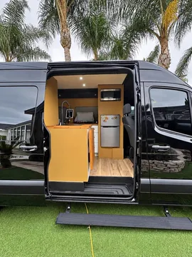 2019 Mercedes-Benz Sprinter 2500 Cargo