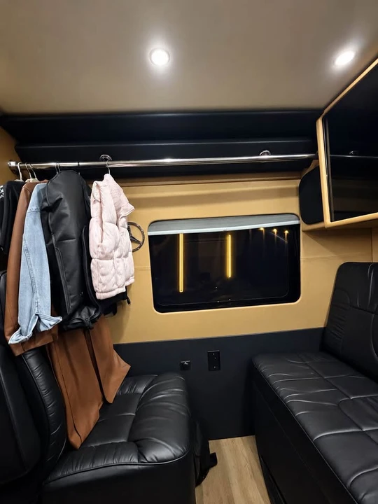 2019 Mercedes-Benz VS30 Sprinter - Image 5 of 17