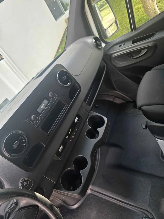 2019 Mercedes-Benz VS30 Sprinter - Image 7 of 8