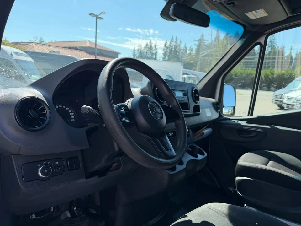 2019 Mercedes-Benz VS30 Sprinter - Image 15 of 17