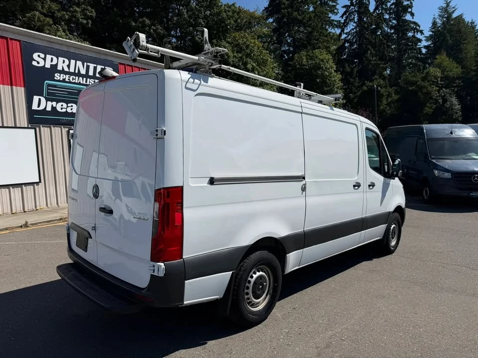 2019 Mercedes-Benz VS30 Sprinter - Image 3 of 17