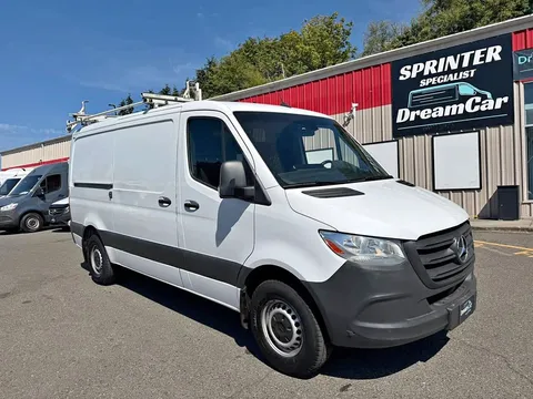 2019 Mercedes-Benz Sprinter 2500 Cargo Standard Roof w/144" WB Van