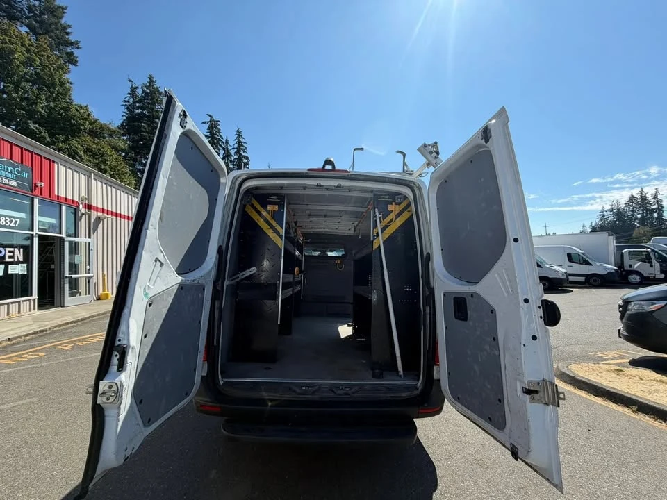2019 Mercedes-Benz VS30 Sprinter - Image 12 of 17
