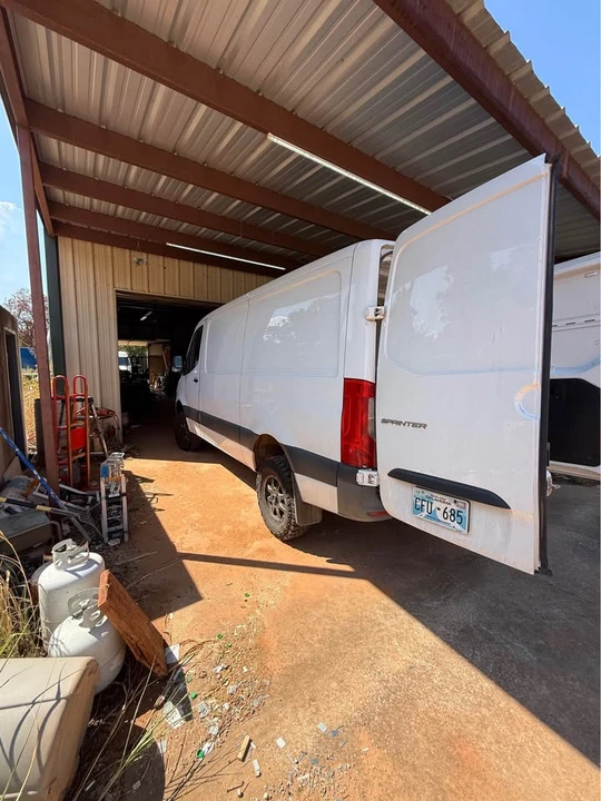 2019 Mercedes-Benz VS30 Sprinter - Image 2 of 9