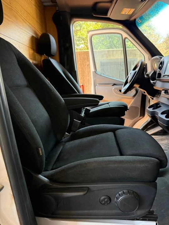 2019 Mercedes-Benz VS30 Sprinter - Image 9 of 9
