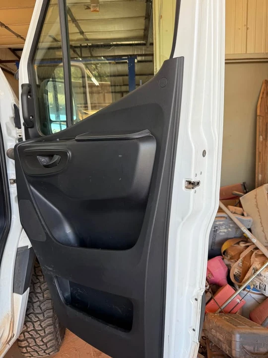 2019 Mercedes-Benz VS30 Sprinter - Image 8 of 9