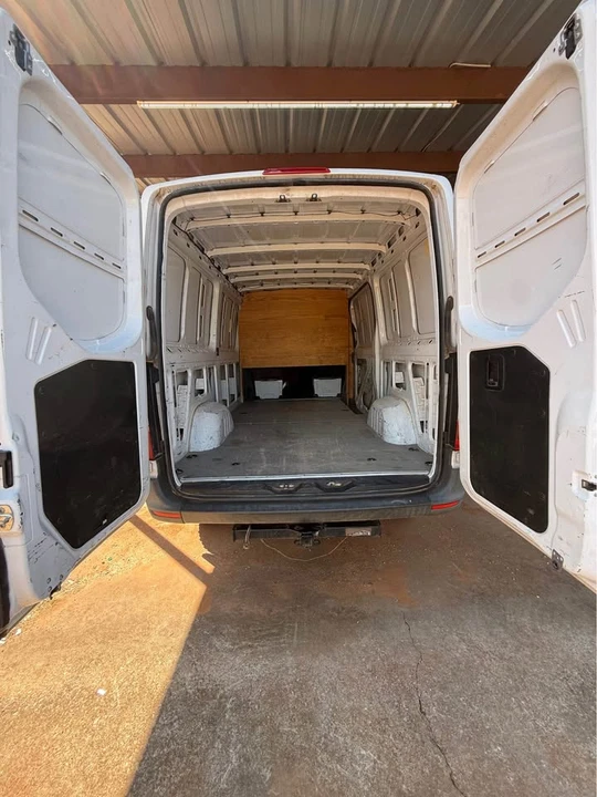 2019 Mercedes-Benz VS30 Sprinter - Image 4 of 9