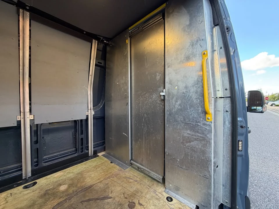 2019 Mercedes-Benz VS30 Sprinter - Image 14 of 20