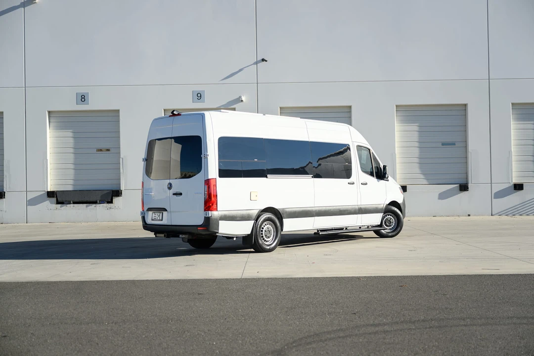 2019 Mercedes-Benz VS30 Sprinter - Image 19 of 31