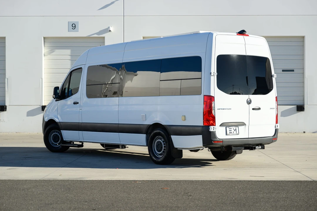 2019 Mercedes-Benz VS30 Sprinter - Image 8 of 31