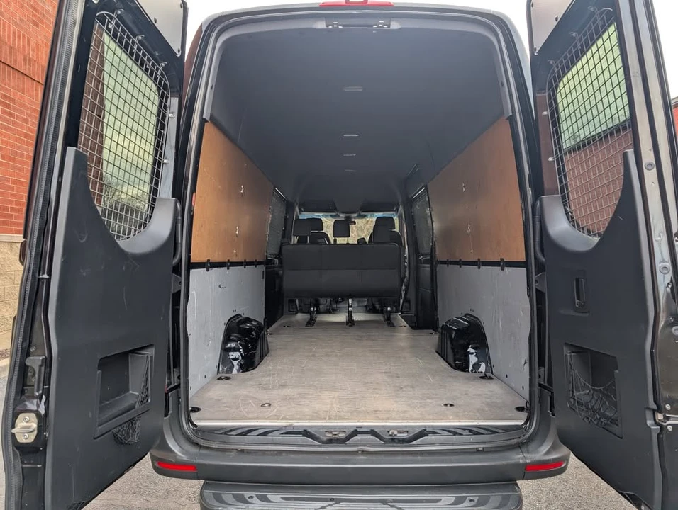2019 Mercedes-Benz VS30 Sprinter - Image 14 of 20