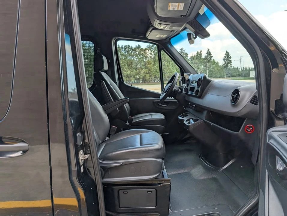2019 Mercedes-Benz VS30 Sprinter - Image 10 of 20
