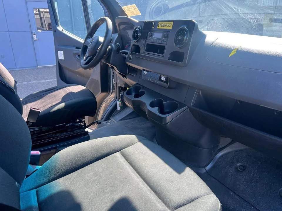 2019 Mercedes-Benz VS30 Sprinter - Image 9 of 17