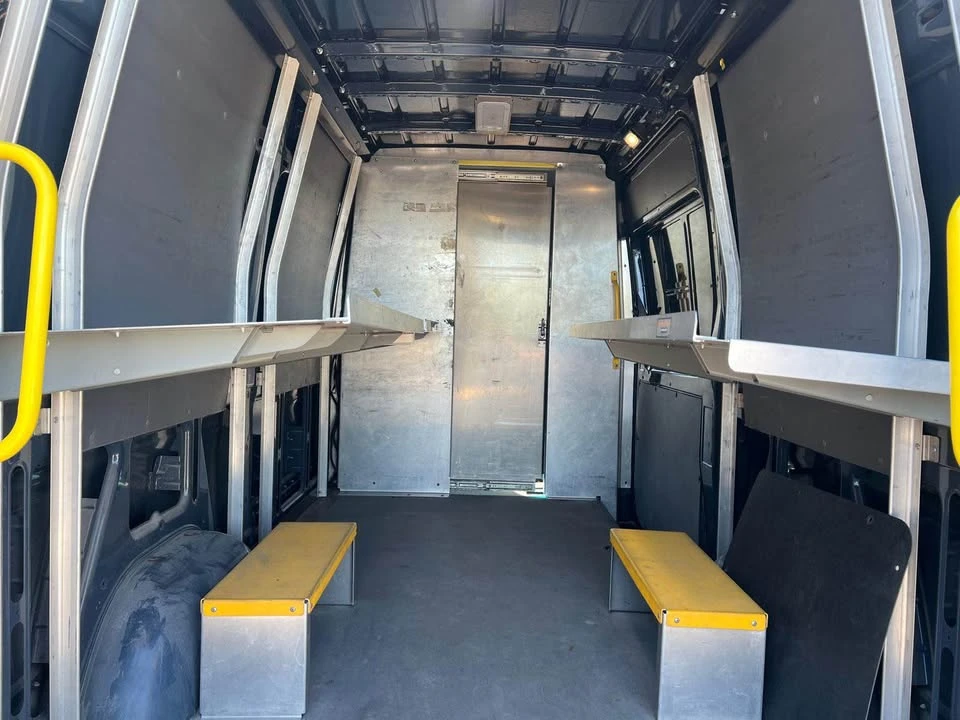 2019 Mercedes-Benz VS30 Sprinter - Image 16 of 17