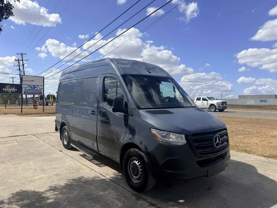 2019 Mercedes-Benz VS30 Sprinter - Image 4 of 8
