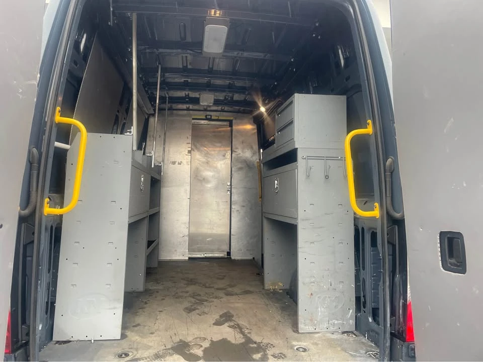 2019 Mercedes-Benz VS30 Sprinter - Image 2 of 6