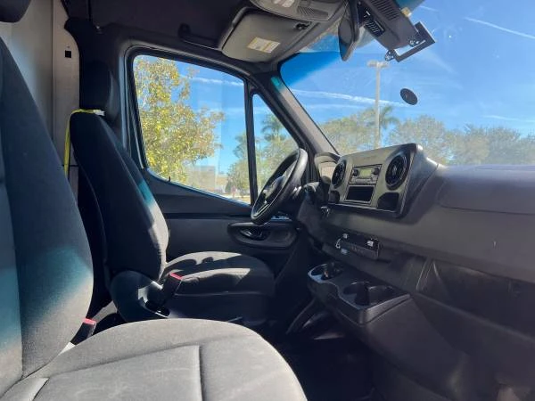 2019 Mercedes-Benz VS30 Sprinter - Image 7 of 7