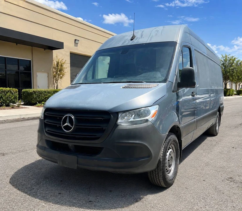 2019 Mercedes-Benz VS30 Sprinter - Image 3 of 8