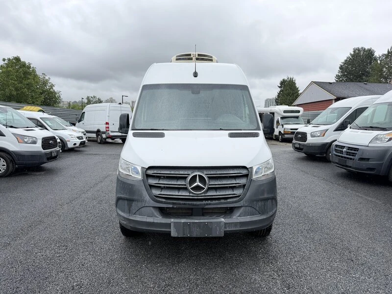 2019 Mercedes-Benz VS30 Sprinter - Image 2 of 18