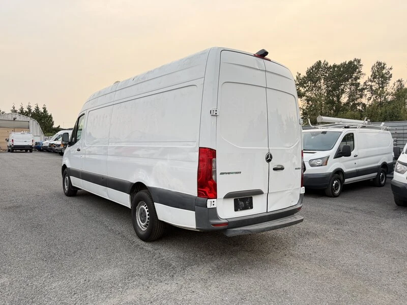 2019 Mercedes-Benz VS30 Sprinter - Image 3 of 19