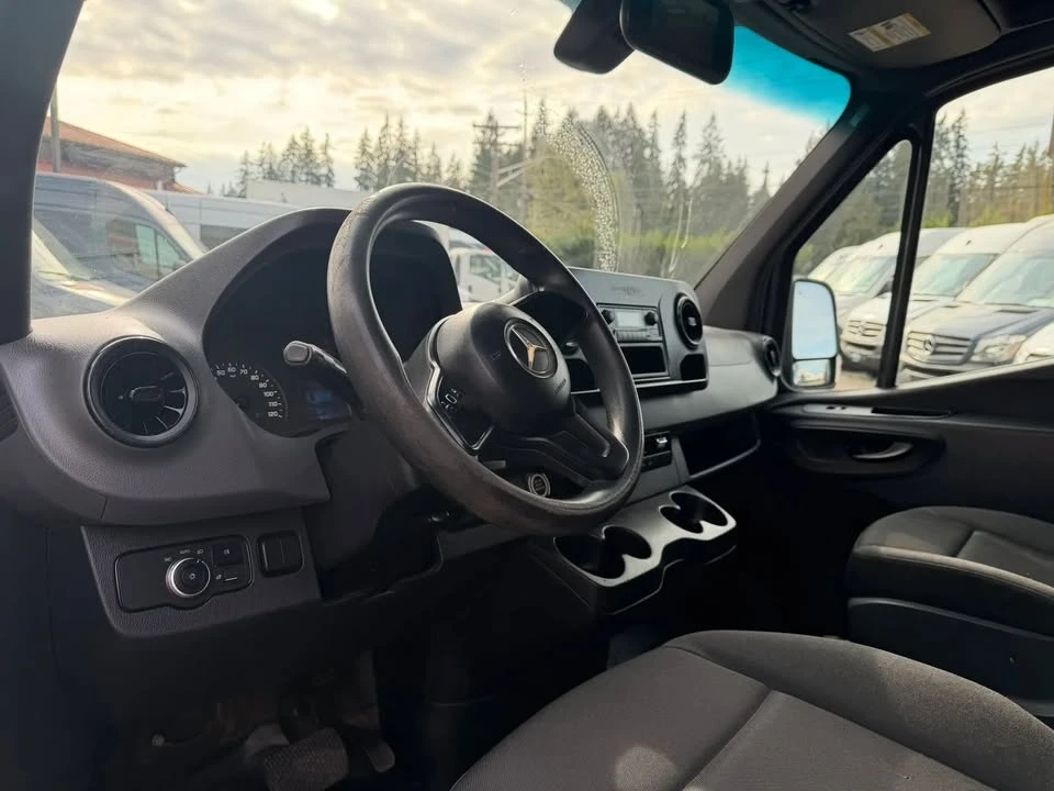 2019 Mercedes-Benz VS30 Sprinter - Image 7 of 12