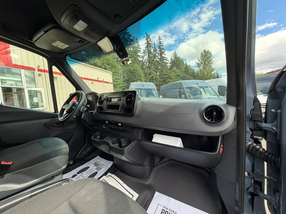 2019 Mercedes-Benz VS30 Sprinter - Image 12 of 16