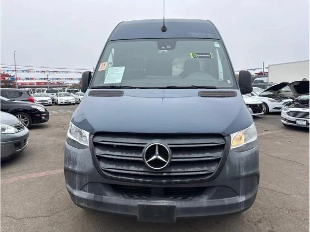 2019 Mercedes-Benz VS30 Sprinter - Image 2 of 11