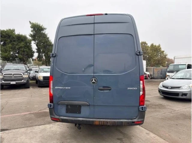 2019 Mercedes-Benz VS30 Sprinter - Image 7 of 11