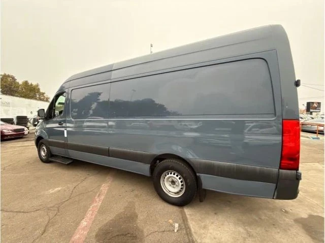 2019 Mercedes-Benz VS30 Sprinter - Image 9 of 11