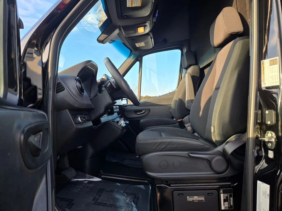 2019 Mercedes-Benz VS30 Sprinter - Image 16 of 21
