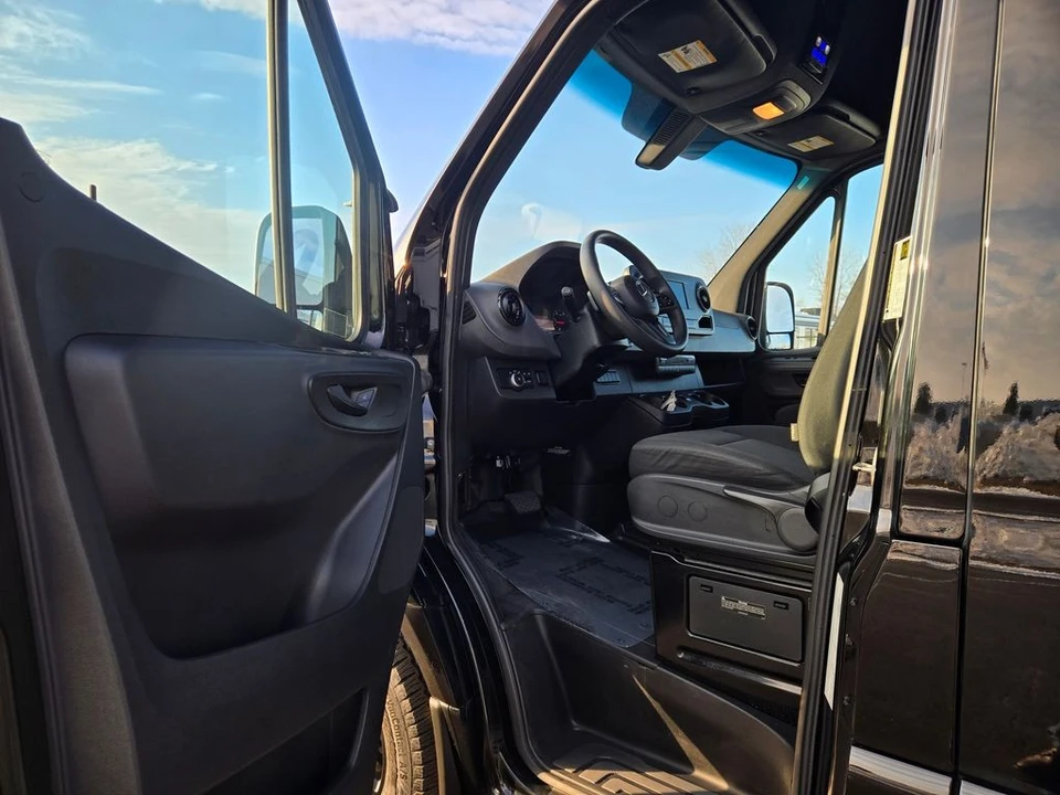 2019 Mercedes-Benz VS30 Sprinter - Image 15 of 21