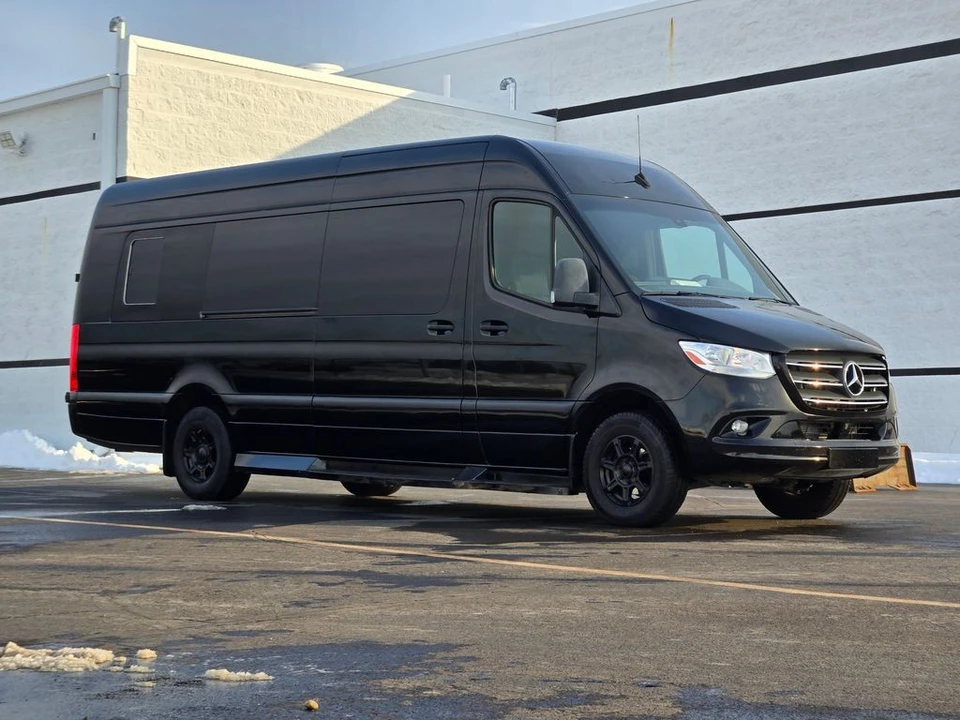 2019 Mercedes-Benz VS30 Sprinter - Image 3 of 21