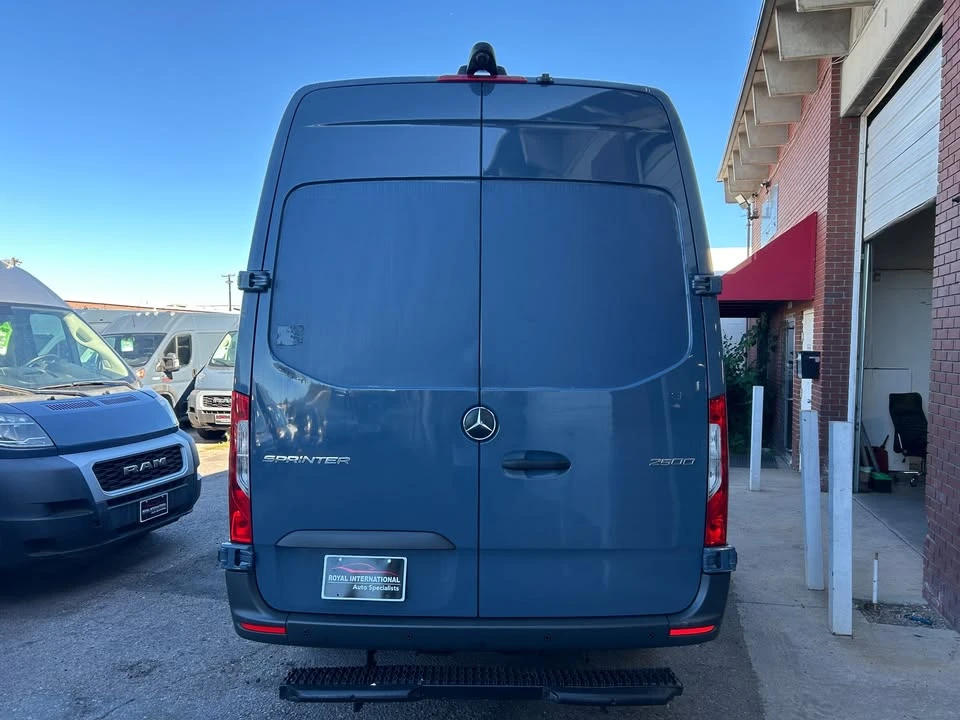 2019 Mercedes-Benz VS30 Sprinter - Image 3 of 20