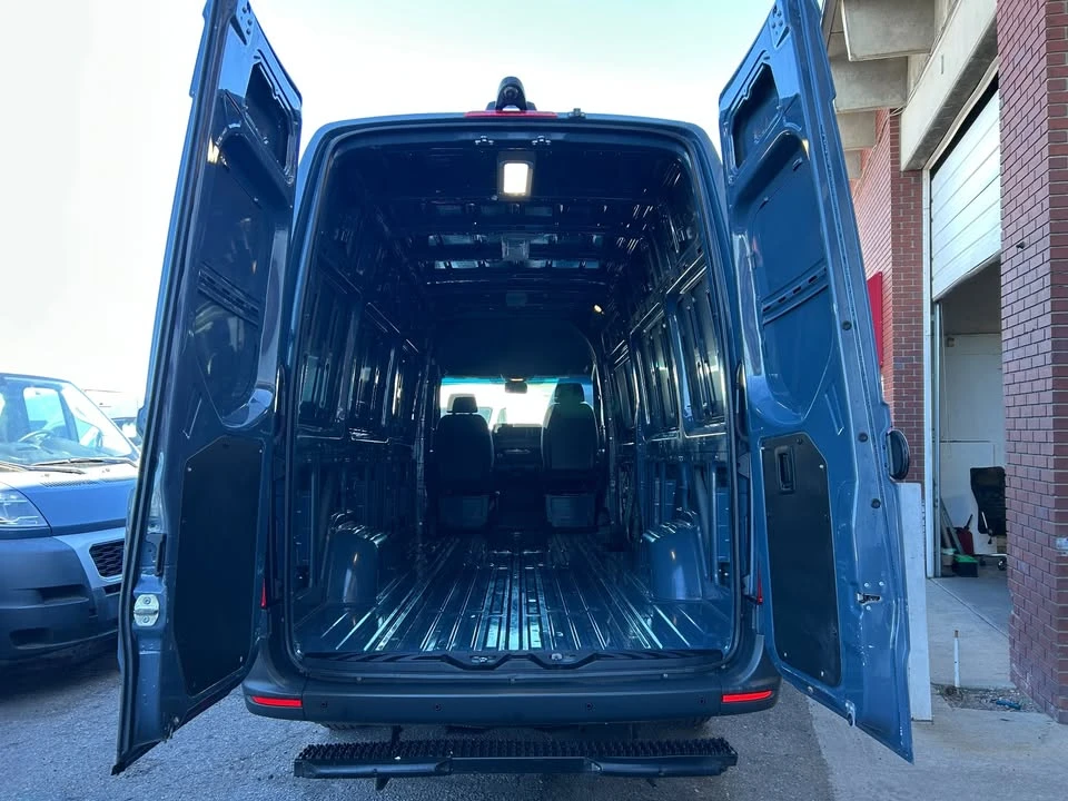 2019 Mercedes-Benz VS30 Sprinter - Image 13 of 20