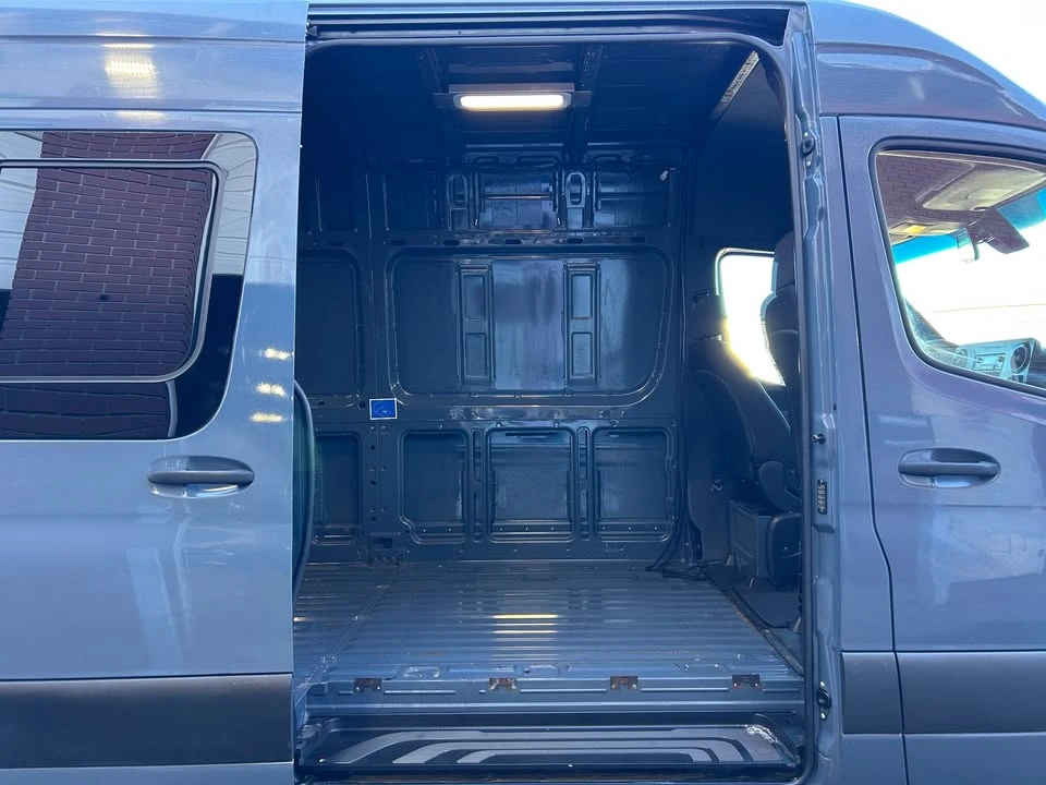 2019 Mercedes-Benz VS30 Sprinter - Image 16 of 20