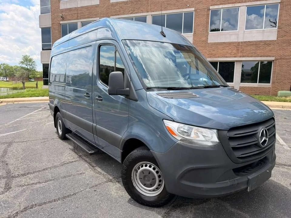 2019 Mercedes-Benz VS30 Sprinter - Image 3 of 20