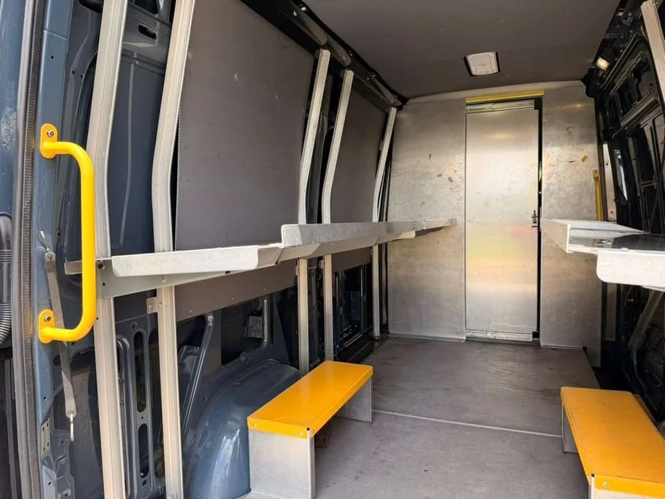 2019 Mercedes-Benz VS30 Sprinter - Image 17 of 20