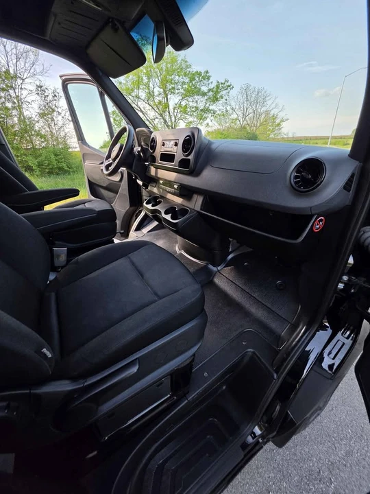 2019 Mercedes-Benz VS30 Sprinter - Image 9 of 17