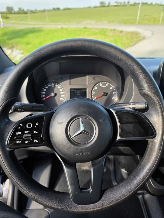 2019 Mercedes-Benz VS30 Sprinter - Image 15 of 17