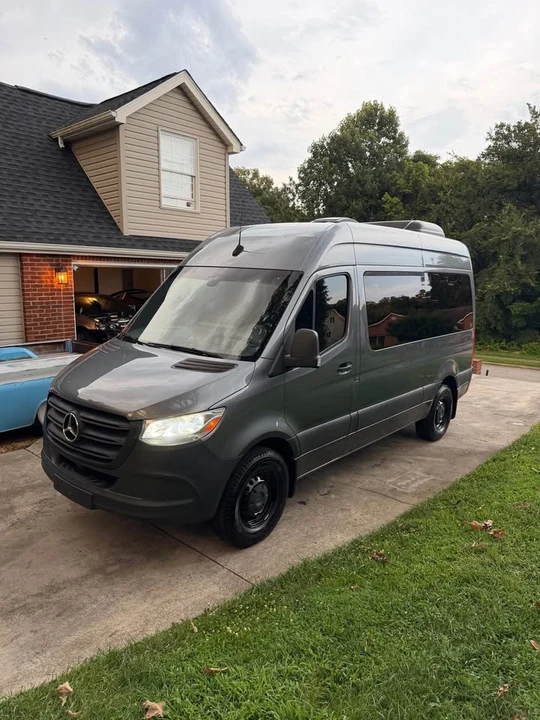 2019 Mercedes-Benz VS30 Sprinter - Image 2 of 7