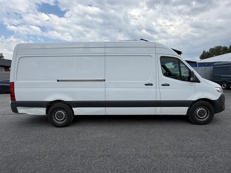 2019 Mercedes-Benz VS30 Sprinter - Image 2 of 20