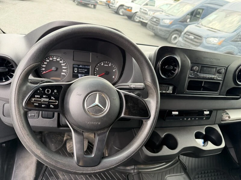 2019 Mercedes-Benz VS30 Sprinter - Image 11 of 20