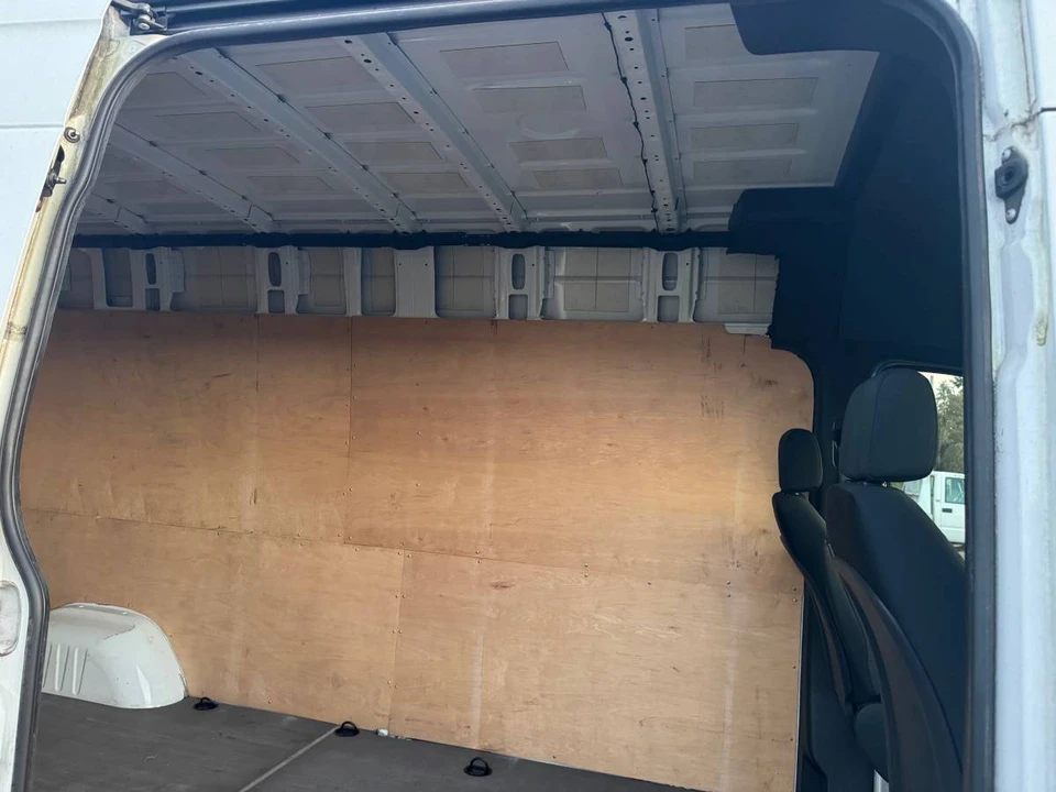 2019 Mercedes-Benz VS30 Sprinter - Image 14 of 19