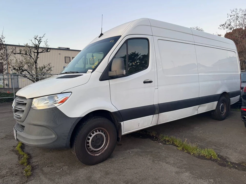2019 Mercedes-Benz VS30 Sprinter - Image 6 of 19